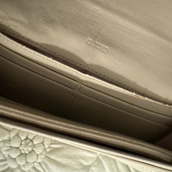 Coach Wallet - Picture 8 of 10